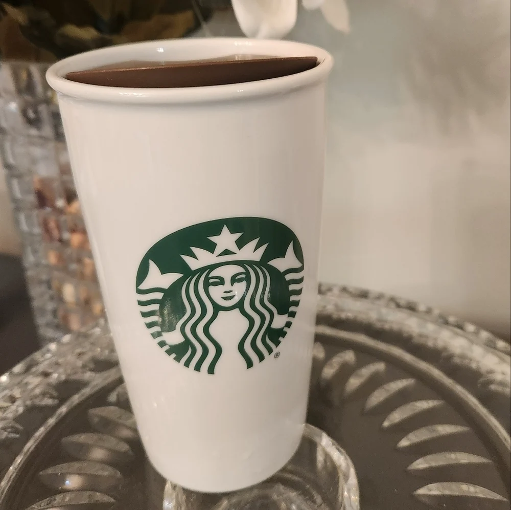 Starbucks White Mermaid Siren Logo Ceramic Travel Mug 12‎ oz Lid ☕️Like New!